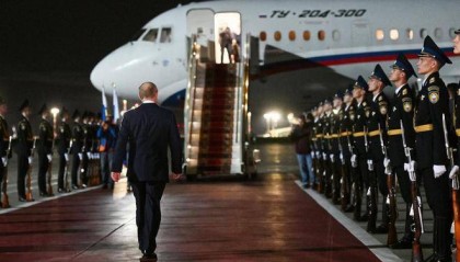 普京离开北京后,抵达海参崴与中方谈能源合作