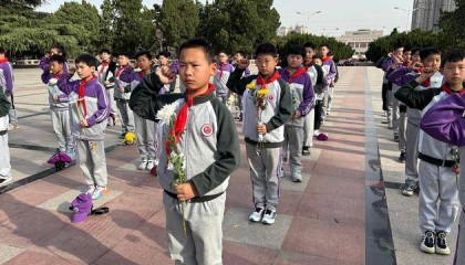 郑州市树人外国语学校附属小学开展清明祭扫活动