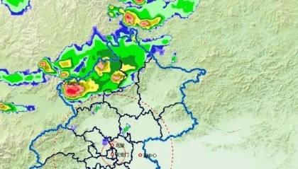 北京明后两天有雨，时间长，雨量大，降温明显！多区雷电黄色预警中→