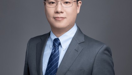 DeepSeek“引燃”金融圈!券商、基金经理发声