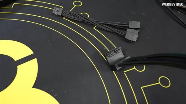 NVIDIA从未发布的Titan Ada：用的竟是6×8Pin转双16Pin！最高可达900W